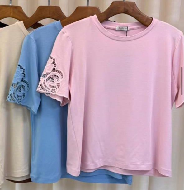 T SHIRT