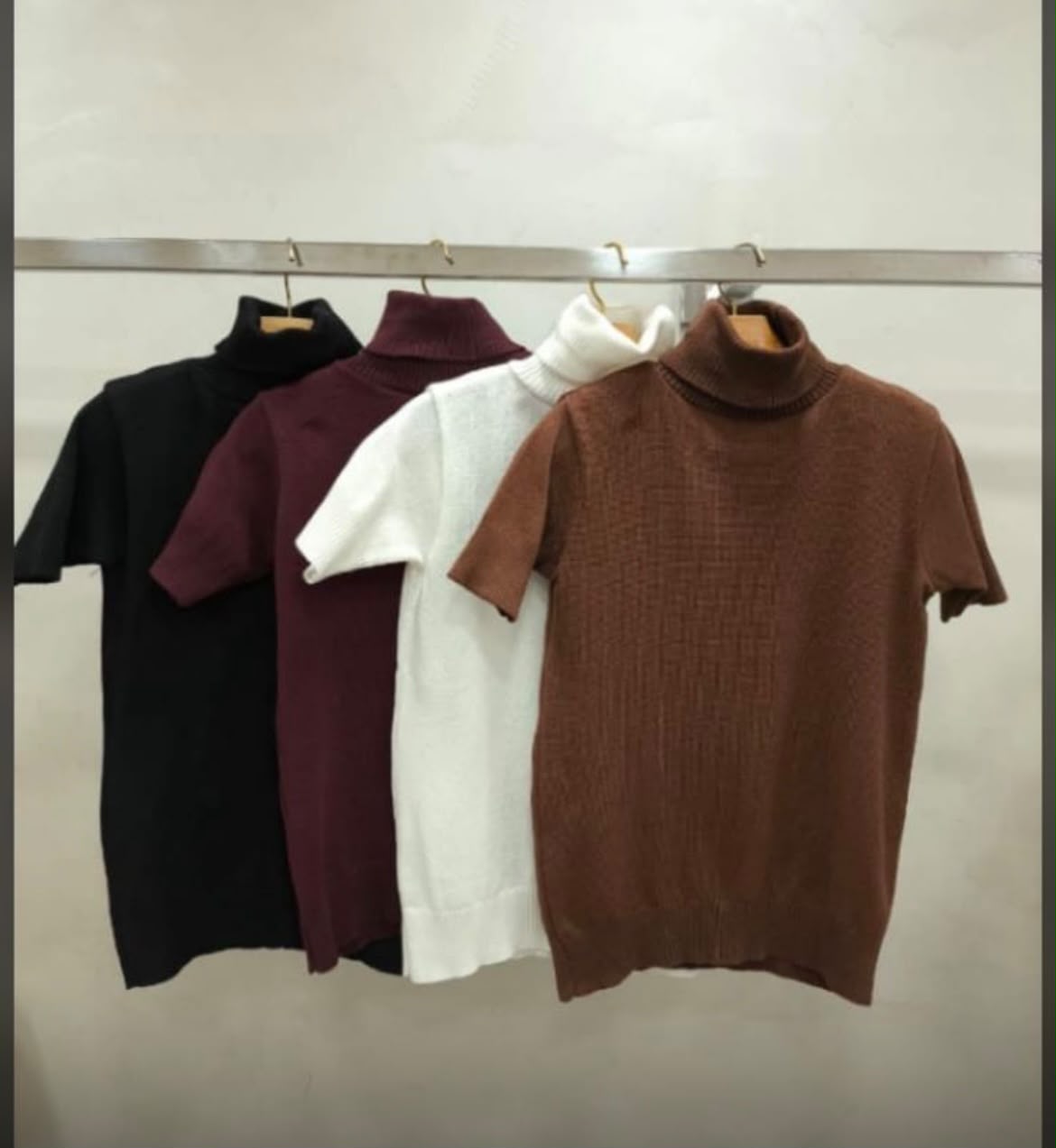 BLUSA TRICOT M/C GOLA ALTA